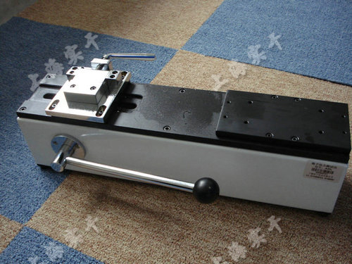 手動(dòng)臥式測(cè)試臺(tái)