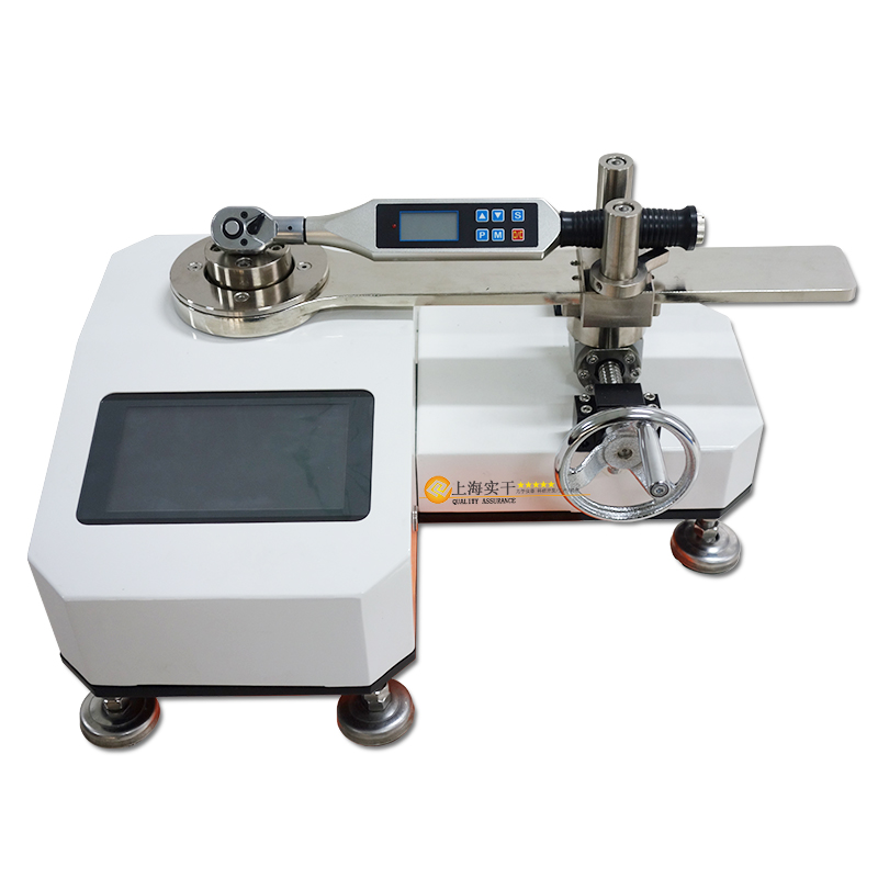 ���ذ���У�(y��n)�b��